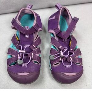 KEEN Seacamp II CNX Kids Sandals Youth 4 Purple Aqua Closed Toe Water Shoes